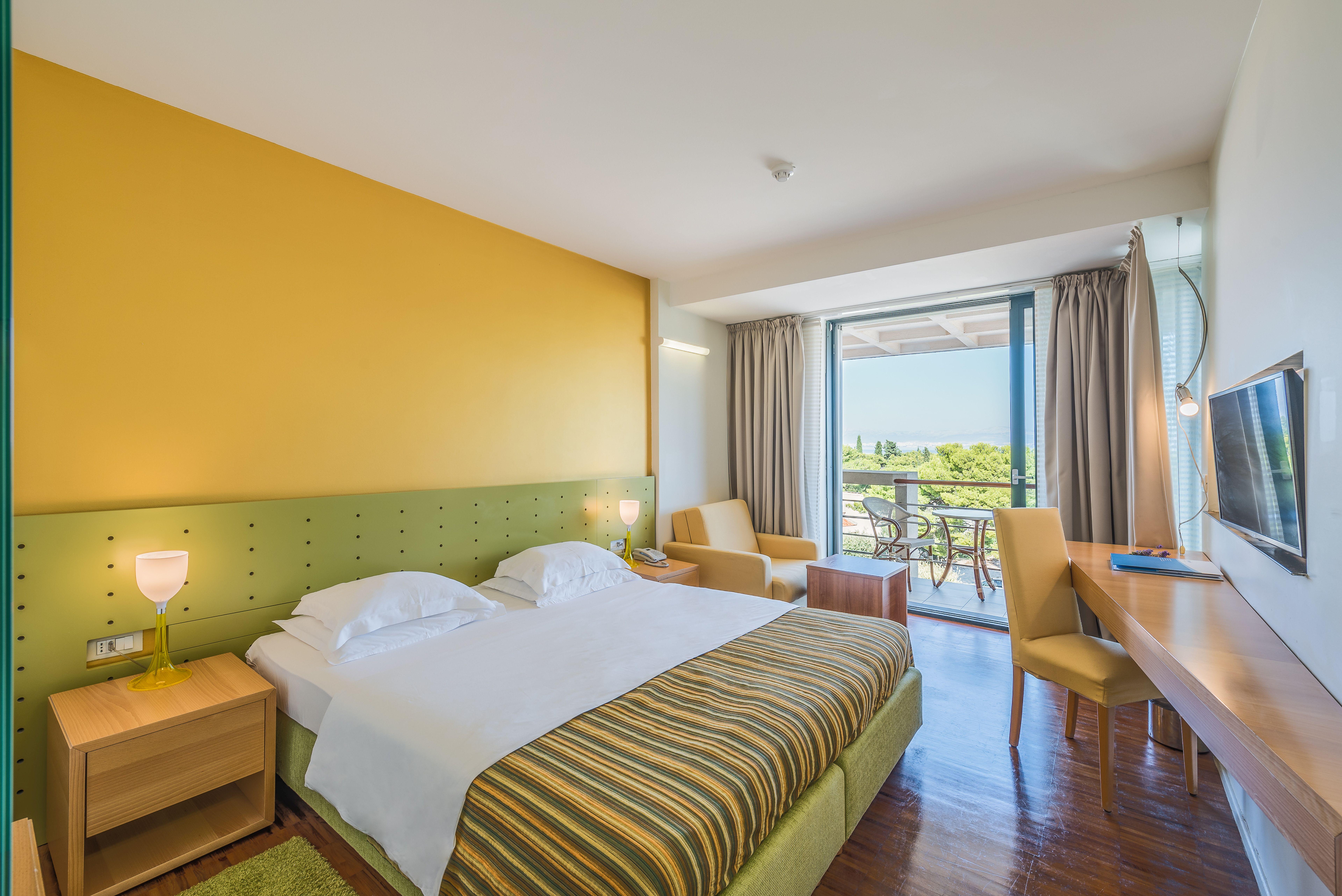Aminess Vival Velaris Resort Супетар Екстериор снимка