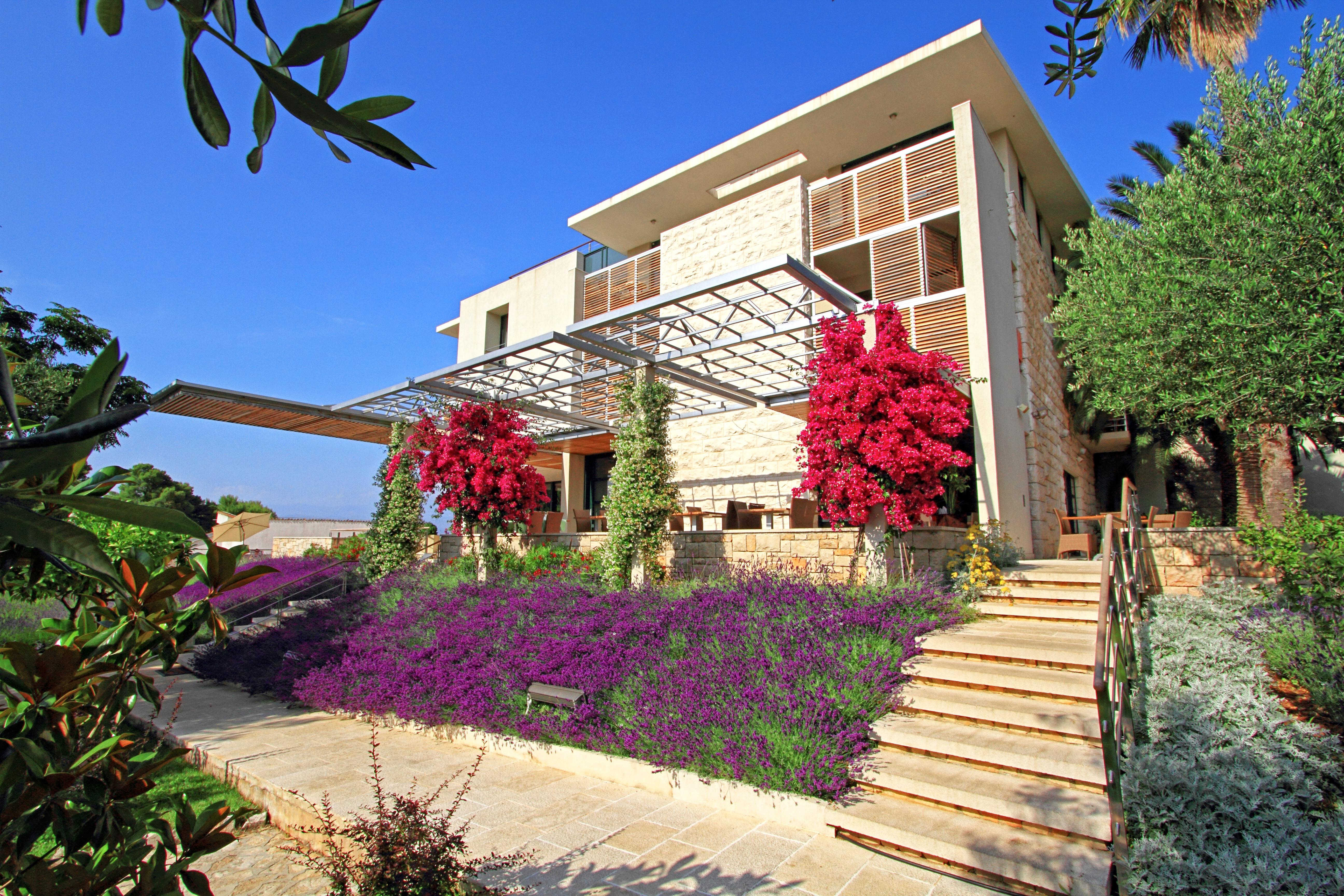 Aminess Vival Velaris Resort Супетар Екстериор снимка