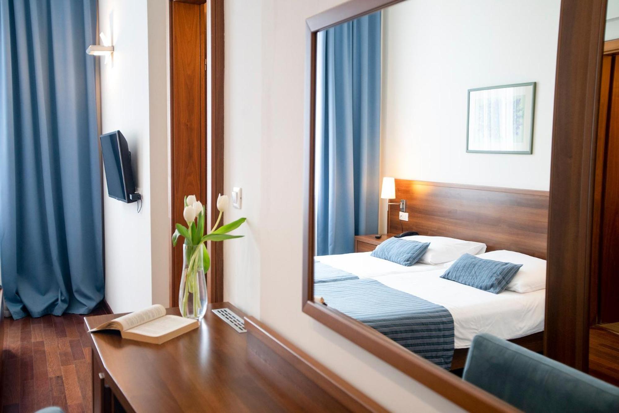 Aminess Vival Velaris Resort Супетар Екстериор снимка