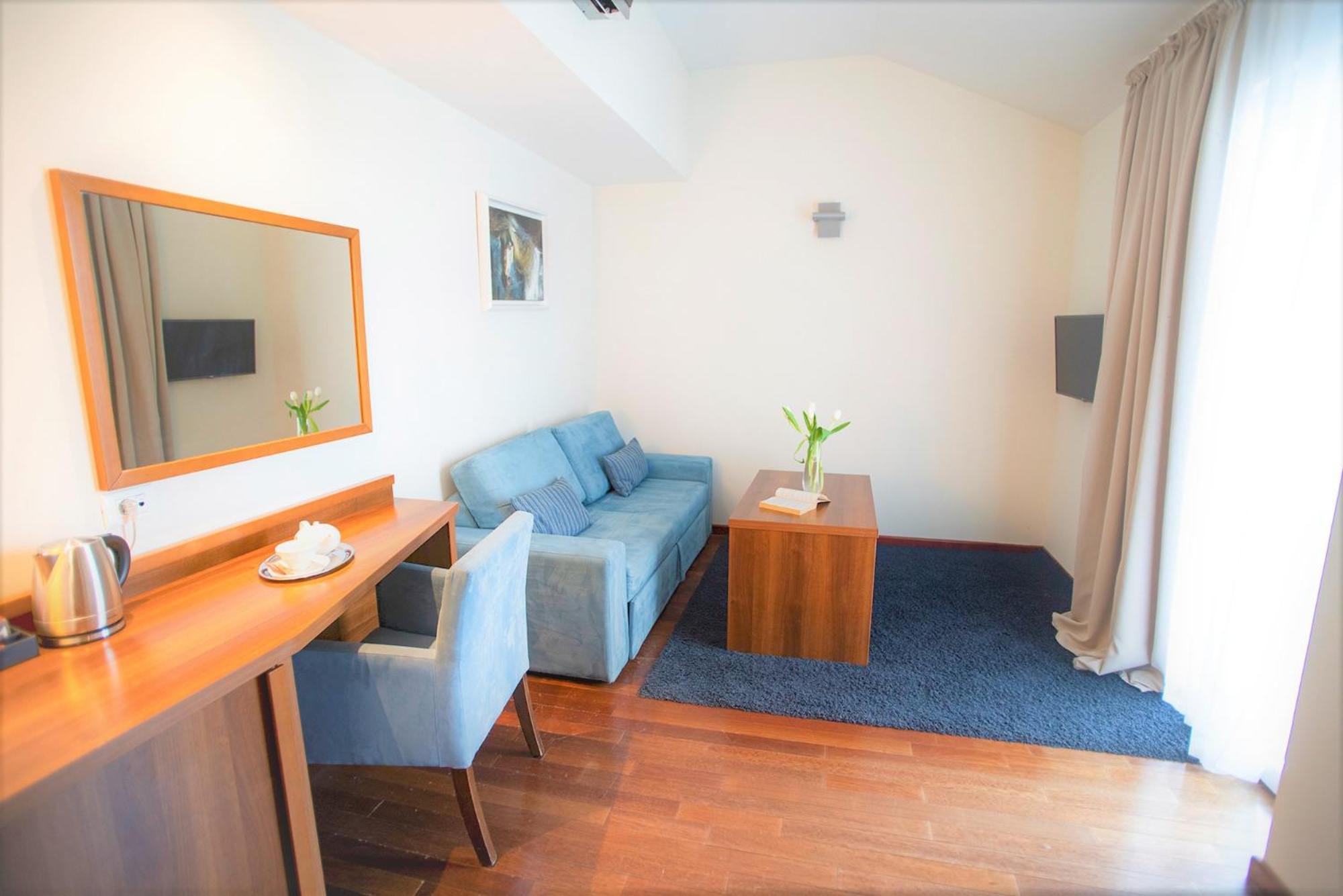 Aminess Vival Velaris Resort Супетар Екстериор снимка