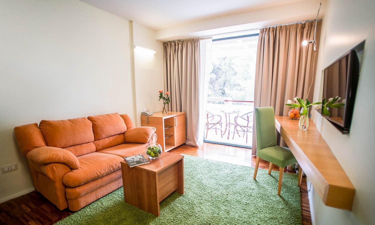 Aminess Vival Velaris Resort Супетар Екстериор снимка