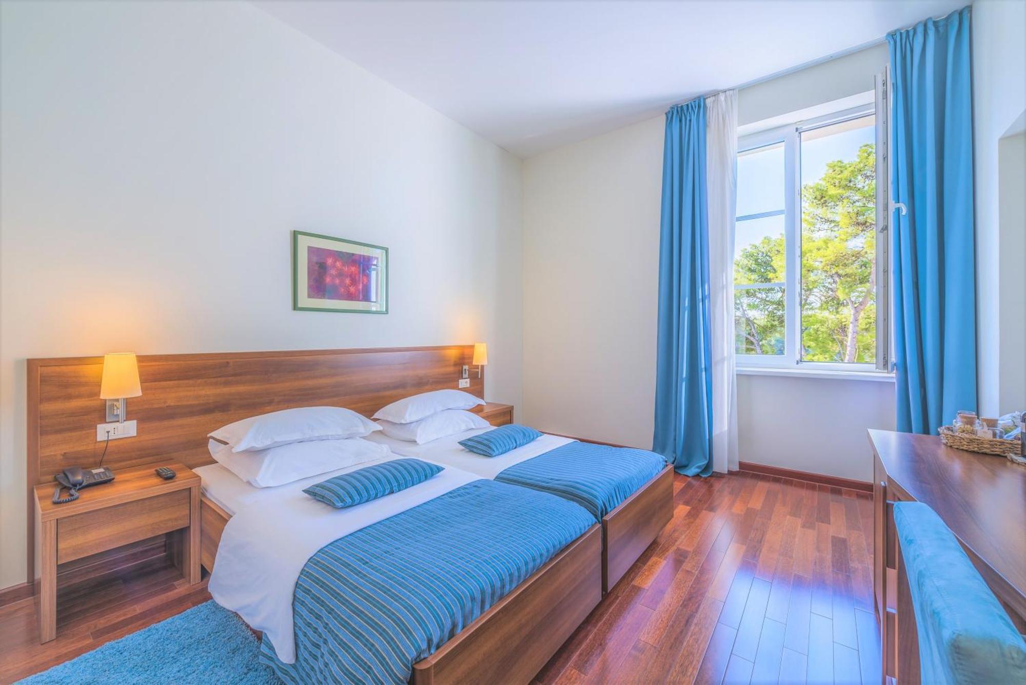 Aminess Vival Velaris Resort Супетар Стая снимка