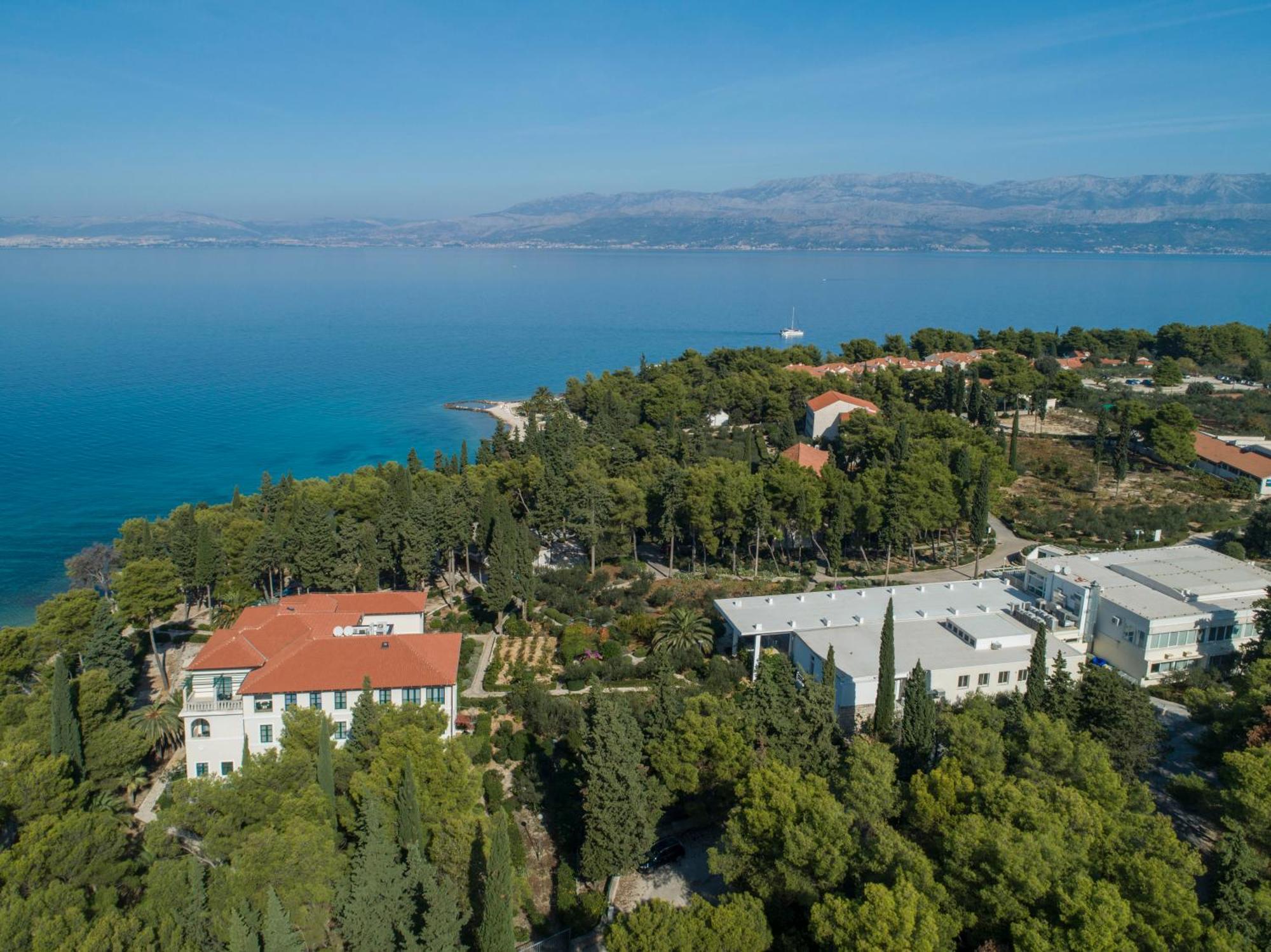 Aminess Vival Velaris Resort Супетар Екстериор снимка