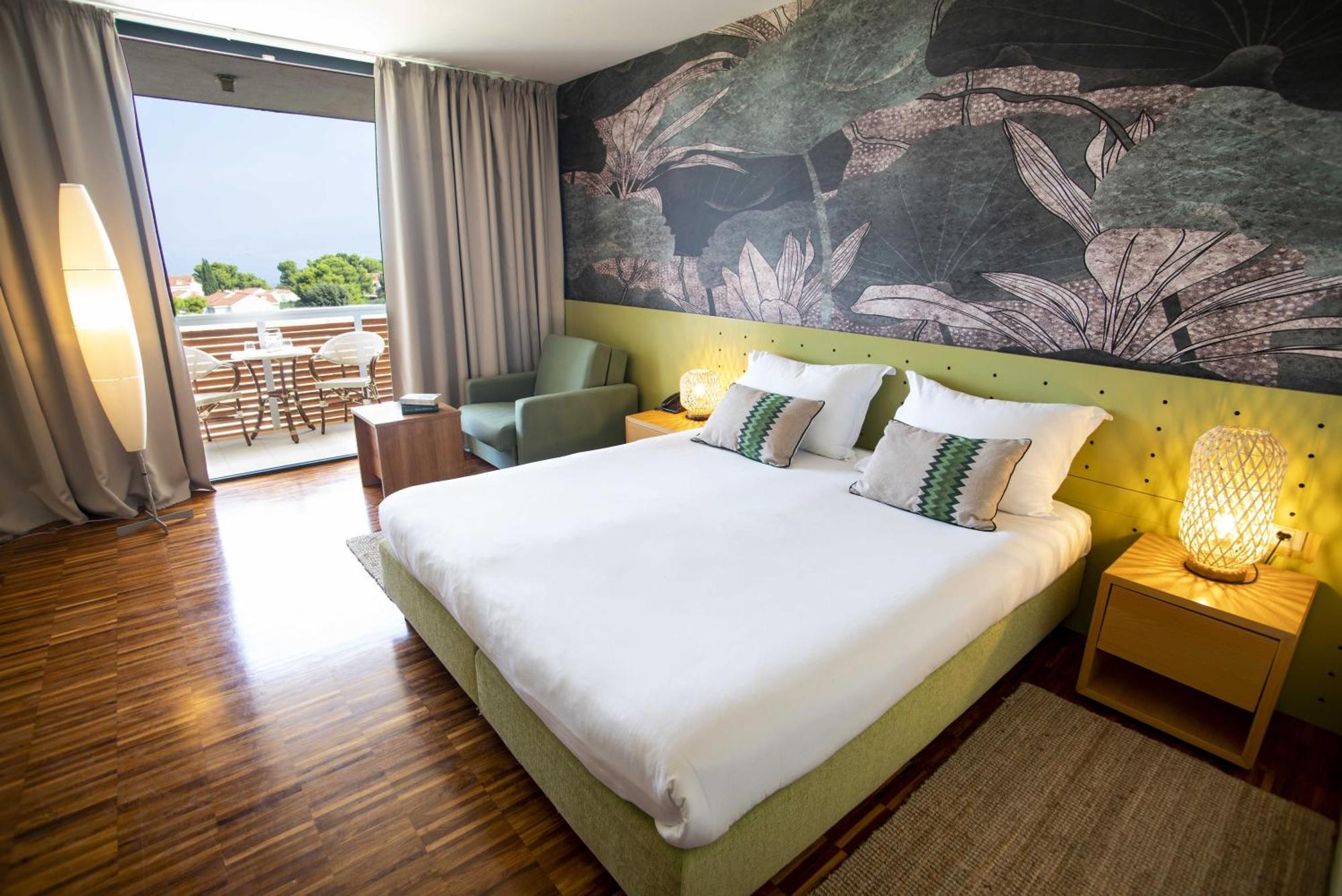 Aminess Vival Velaris Resort Супетар Екстериор снимка